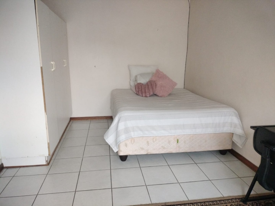 1 Bedroom Property for Sale in Willows Free State